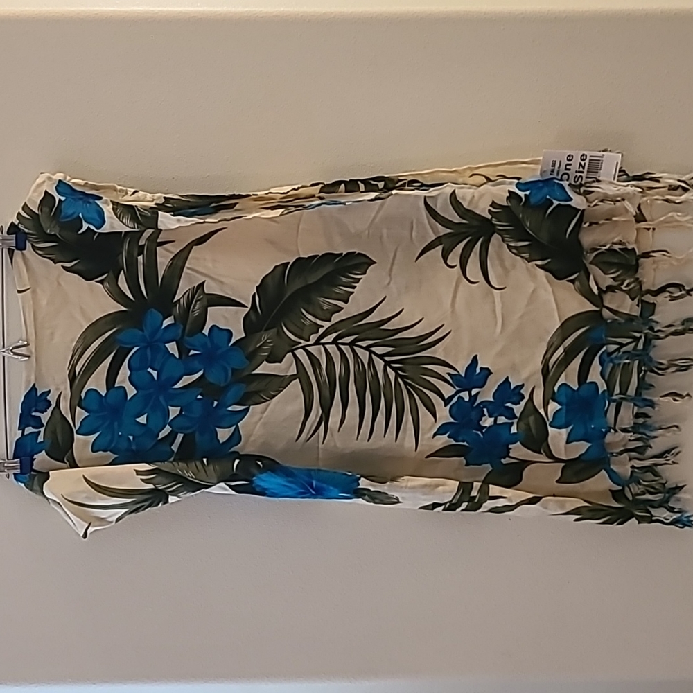 NWOT beach wrap by Favant tan with blue plumeria & hibiscus one size
